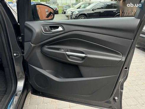Ford Kuga 2019 - фото 27