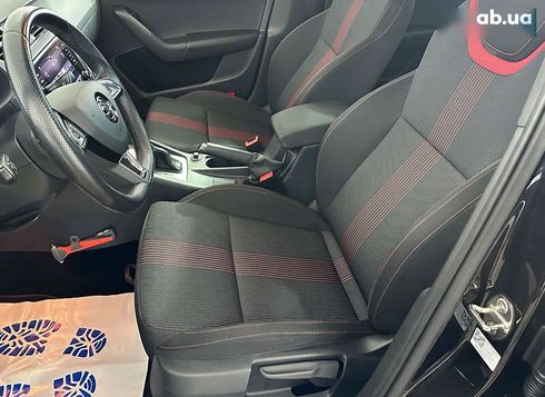 Skoda Octavia 2019 - фото 8