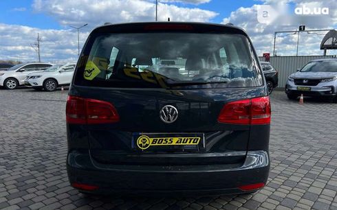 Volkswagen Touran 2015 - фото 6