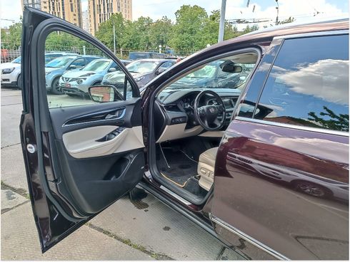 Buick Enclave 2017 красный - фото 17