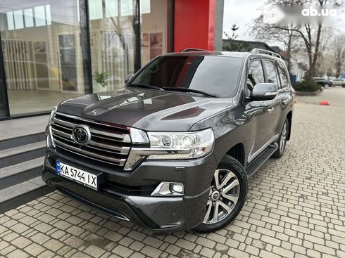 Toyota Land Cruiser 2016 - фото 7