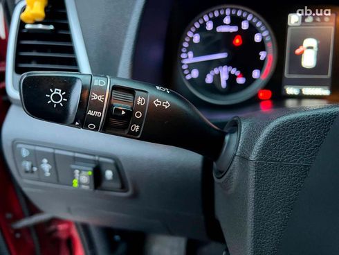 Hyundai Tucson 2017 красный - фото 27