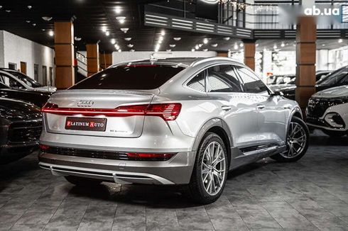 Audi E-Tron 2020 - фото 19