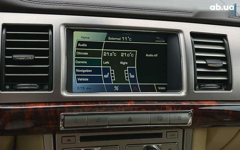 Jaguar XF 2010 - фото 17