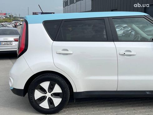 Kia Soul EV 2014 белый - фото 8