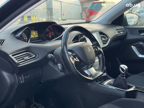 Peugeot 308 2016 черный - фото 19