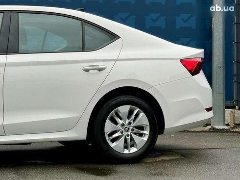 Skoda Octavia 2021 - фото 14
