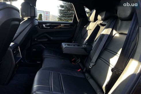 Porsche Cayenne 2019 - фото 25