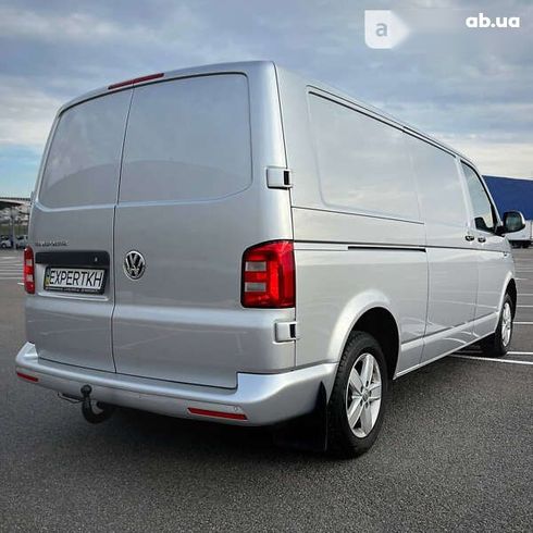 Volkswagen Transporter 2019 - фото 3