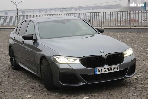 BMW 5 серия 2019 - фото 5