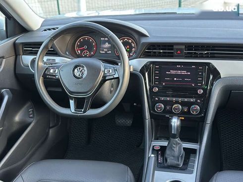 Volkswagen Passat 2021 - фото 25