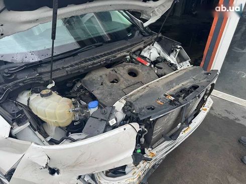 Ford Edge 2017 - фото 14