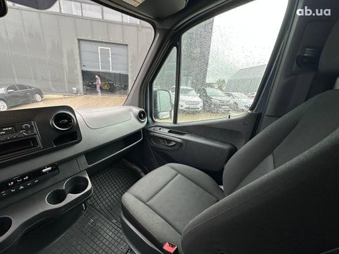 Mercedes-Benz Sprinter 2019 серый - фото 24