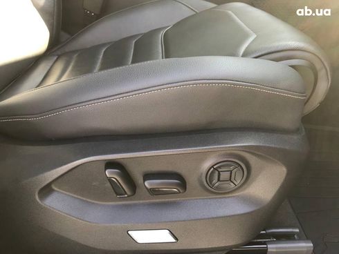 Volkswagen Touareg 2019 черный - фото 20
