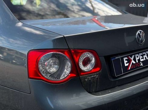 Volkswagen Jetta 2009 - фото 24