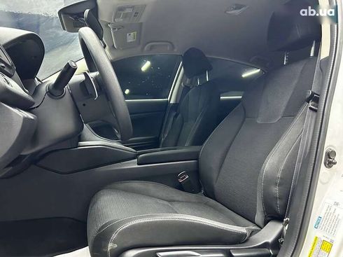 Honda Insight 2020 - фото 8