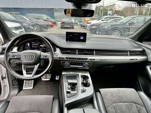 Audi Q7 2019 - фото 19