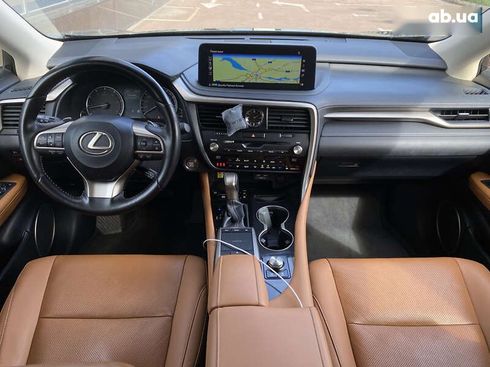Lexus RX 2021 - фото 20