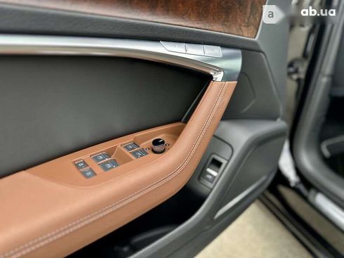 Audi A6 2021 - фото 17