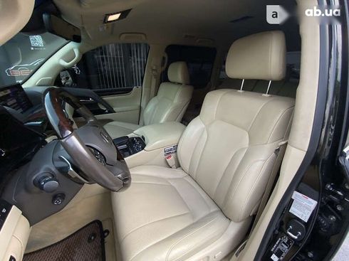 Lexus LX 2015 - фото 28