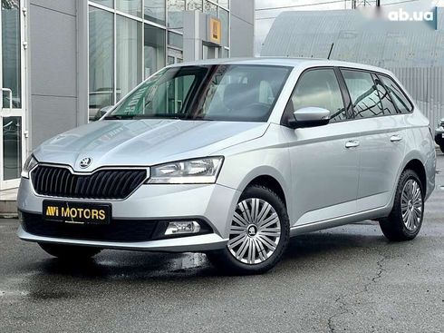 Skoda Fabia 2020 - фото 2