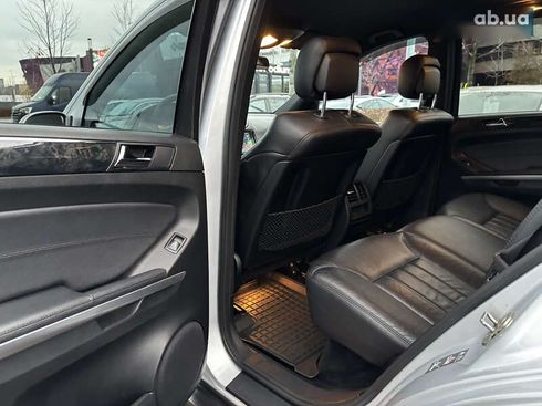 Mercedes-Benz M-Класс 2008 - фото 21