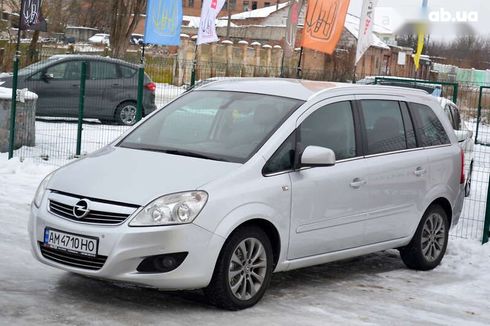 Opel Zafira 2011 - фото 3