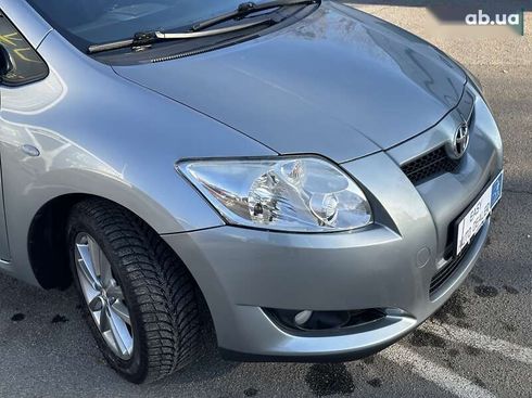 Toyota Auris 2008 - фото 13