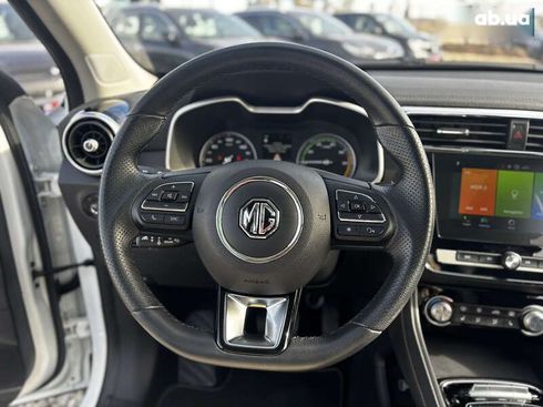 MG ZS EV 2021 - фото 25