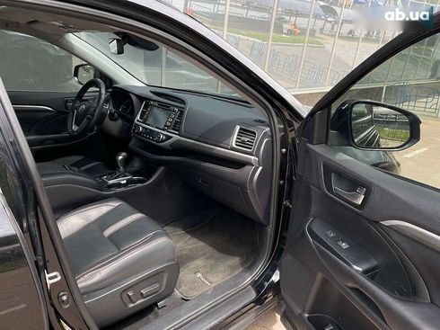 Toyota Highlander 2019 - фото 15