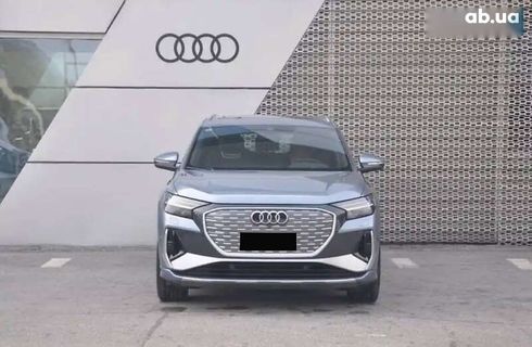 Audi Q4 e-tron 2023 - фото 2
