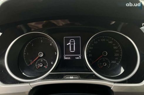 Volkswagen Touran 2019 - фото 23