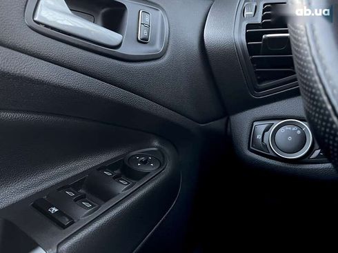 Ford Escape 2015 - фото 26