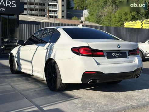 BMW 5 серия 2020 - фото 7
