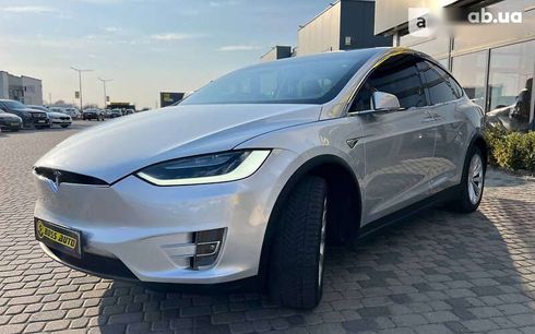 Tesla Model X 2018 - фото 3