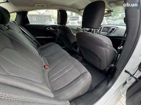 Chrysler 200 2016 - фото 23