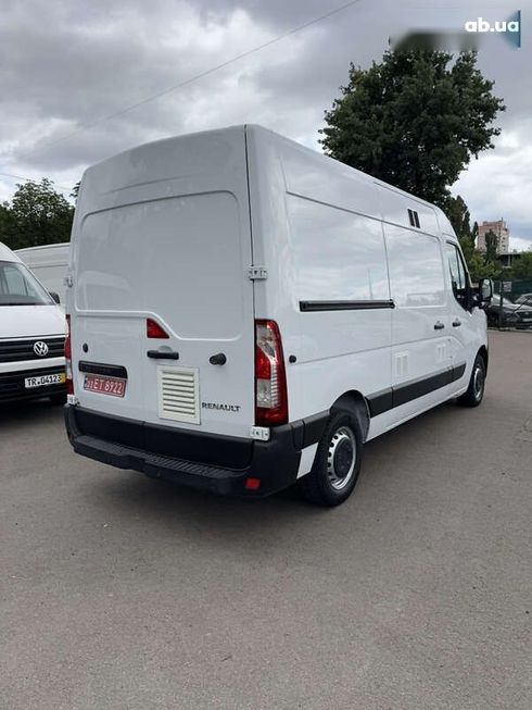Renault Master 2021 - фото 11