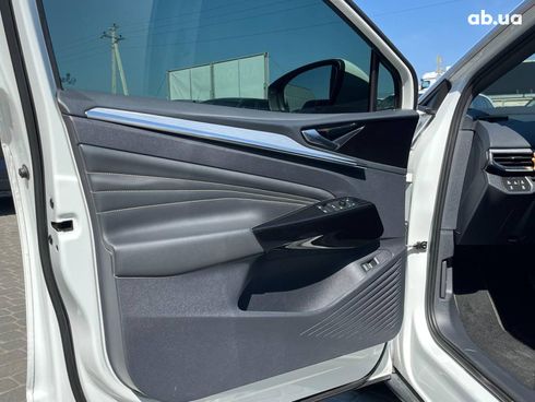 Volkswagen ID.4 2021 белый - фото 41