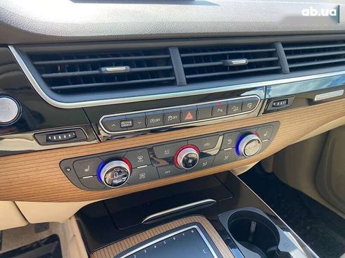 Audi Q7 2016 - фото 17