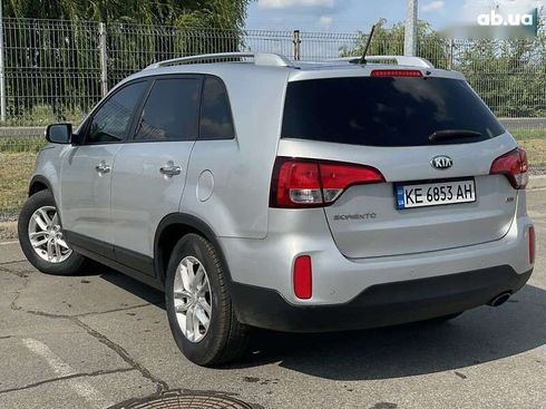 Kia Sorento 2013 - фото 6