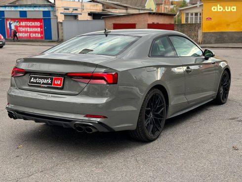 Audi S5 2017 серый - фото 16