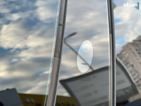 Tesla Model S 2019 - фото 16