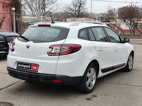 Renault Megane 2012 белый - фото 8