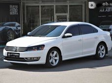 Продаж вживаних Volkswagen Passat 2013 року - купити на Автобазарі