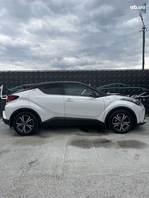Toyota C-HR 2019 - фото 5