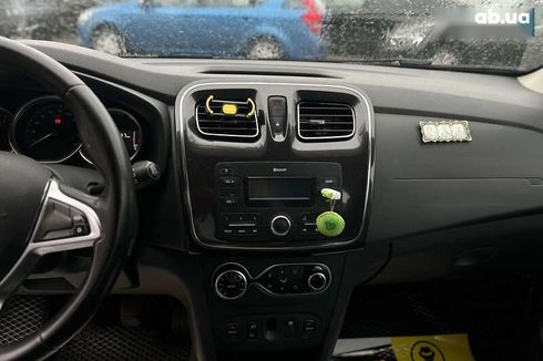 Renault Logan 2019 - фото 20