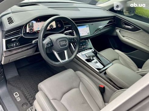 Audi Q8 2021 - фото 30