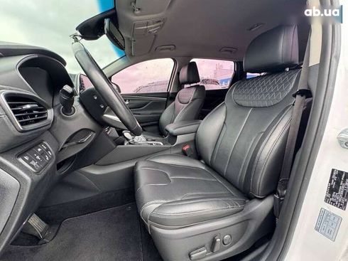 Hyundai Santa Fe 2018 - фото 18