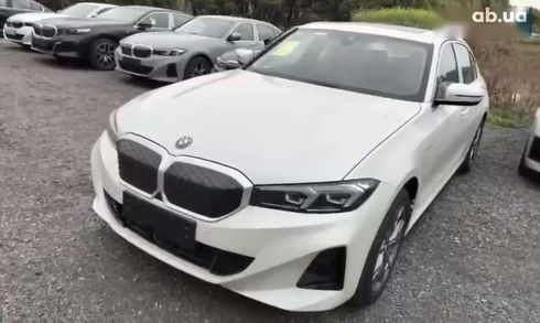 BMW i3 2025 - фото 3