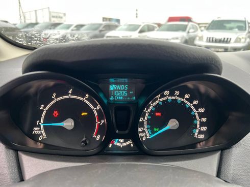 Ford Fiesta 2015 серый - фото 63